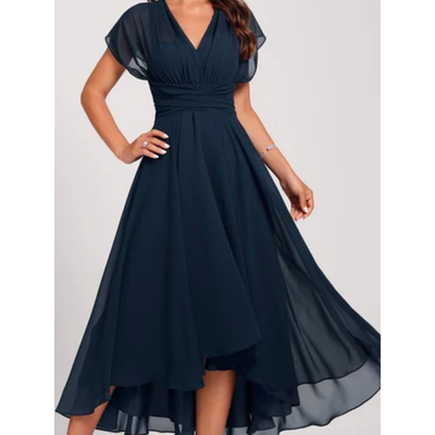 Sandra | Chic and Elegant Midi Dress