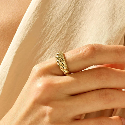 Guld Croissant Ring