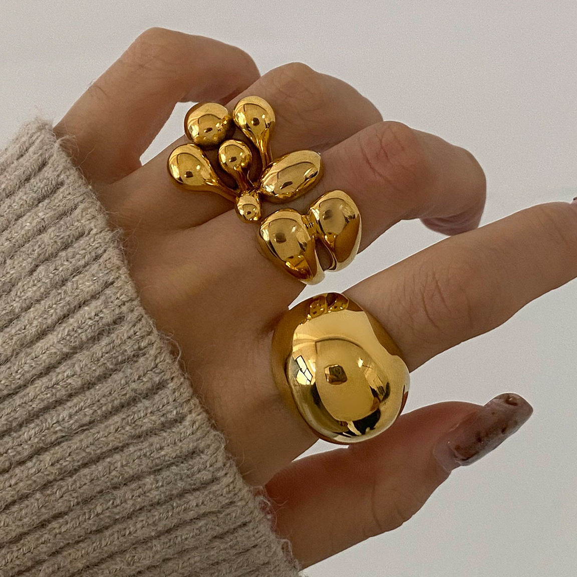 Guld Boble Moderne Ring – Fitton