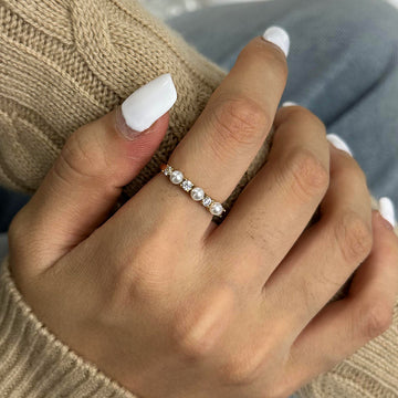 Guld ring med diamant og ferskvandsperler – Holwice