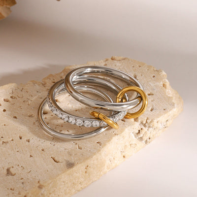 Stablet diamant ring med etisk frembragte simulater – Marion