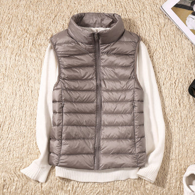 Josephe | Ny vest med hvide andefjer