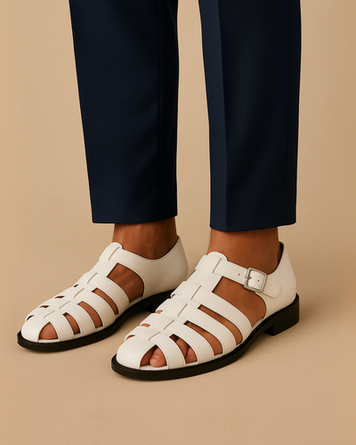 Renaud – Lukkede sandaler med elegant spænde