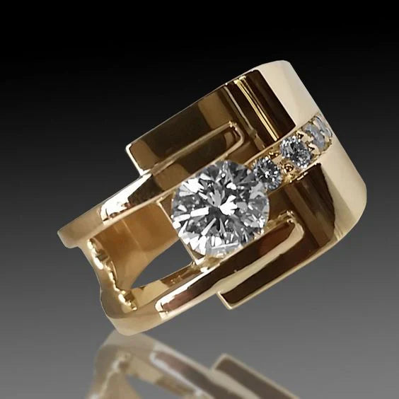 Vintage ring i uregelmæssig zirkonium i guld