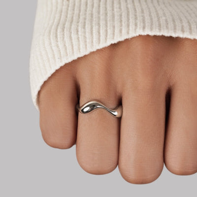 Bølger - Minimalistisk Ring