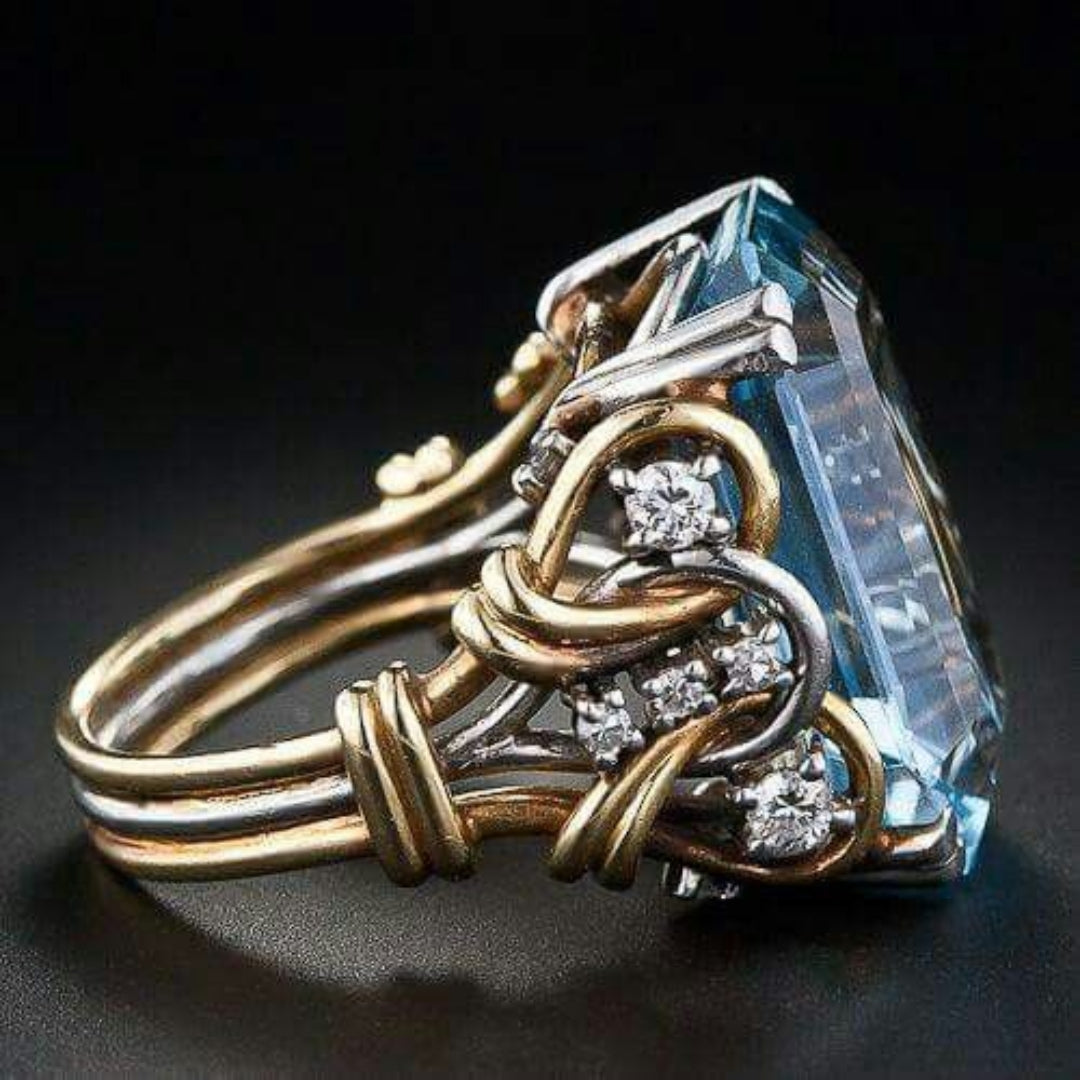 Vintage Guld Ring med Blå Zircon