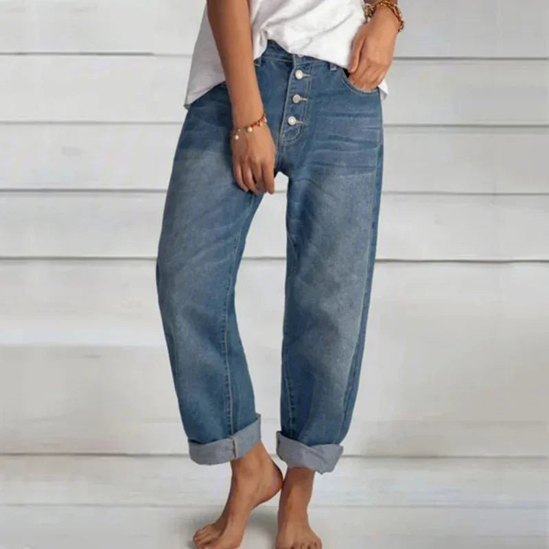 Kamilla | Chic Loose-Fit High-Waisted Jeans