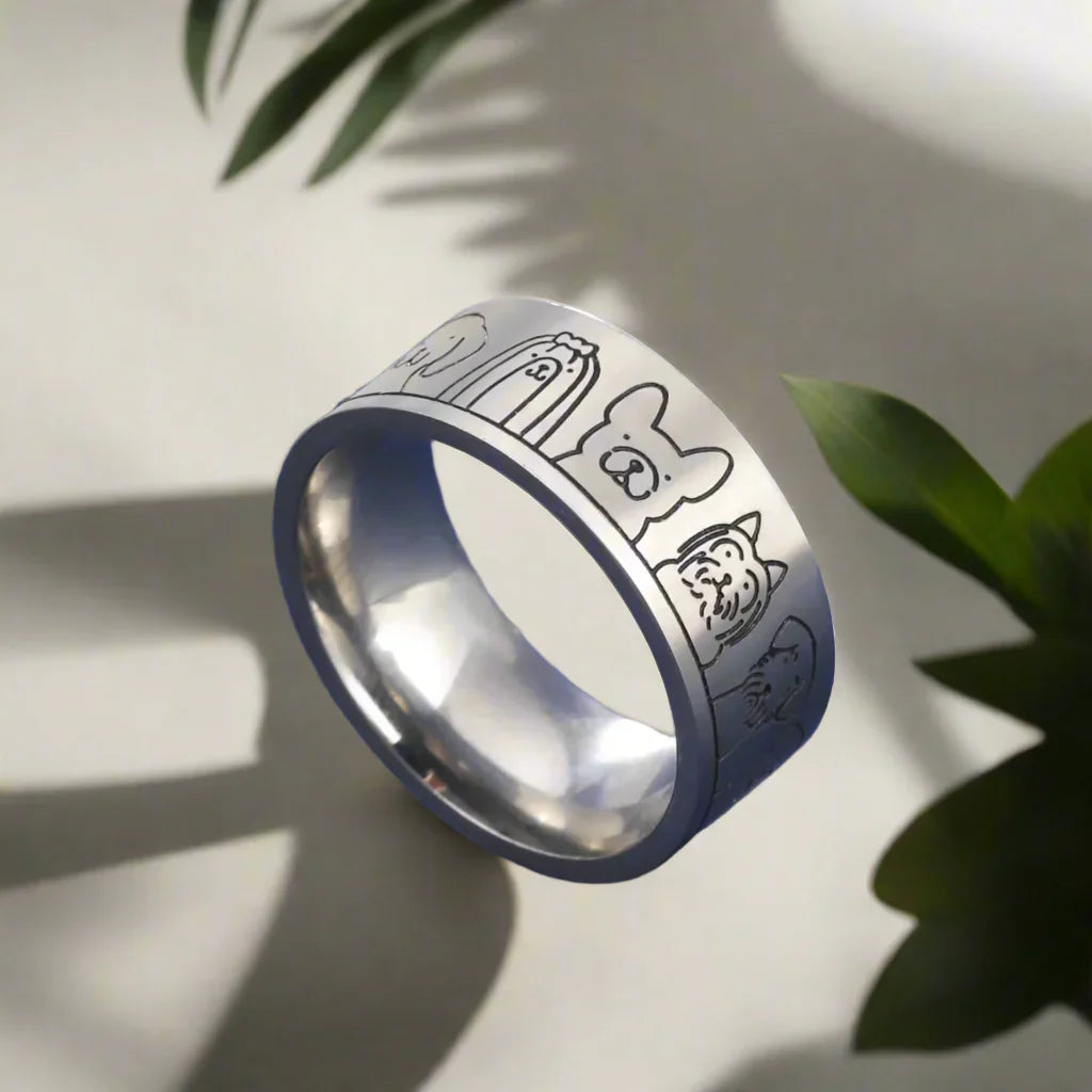 PawPrint Elegance Ring