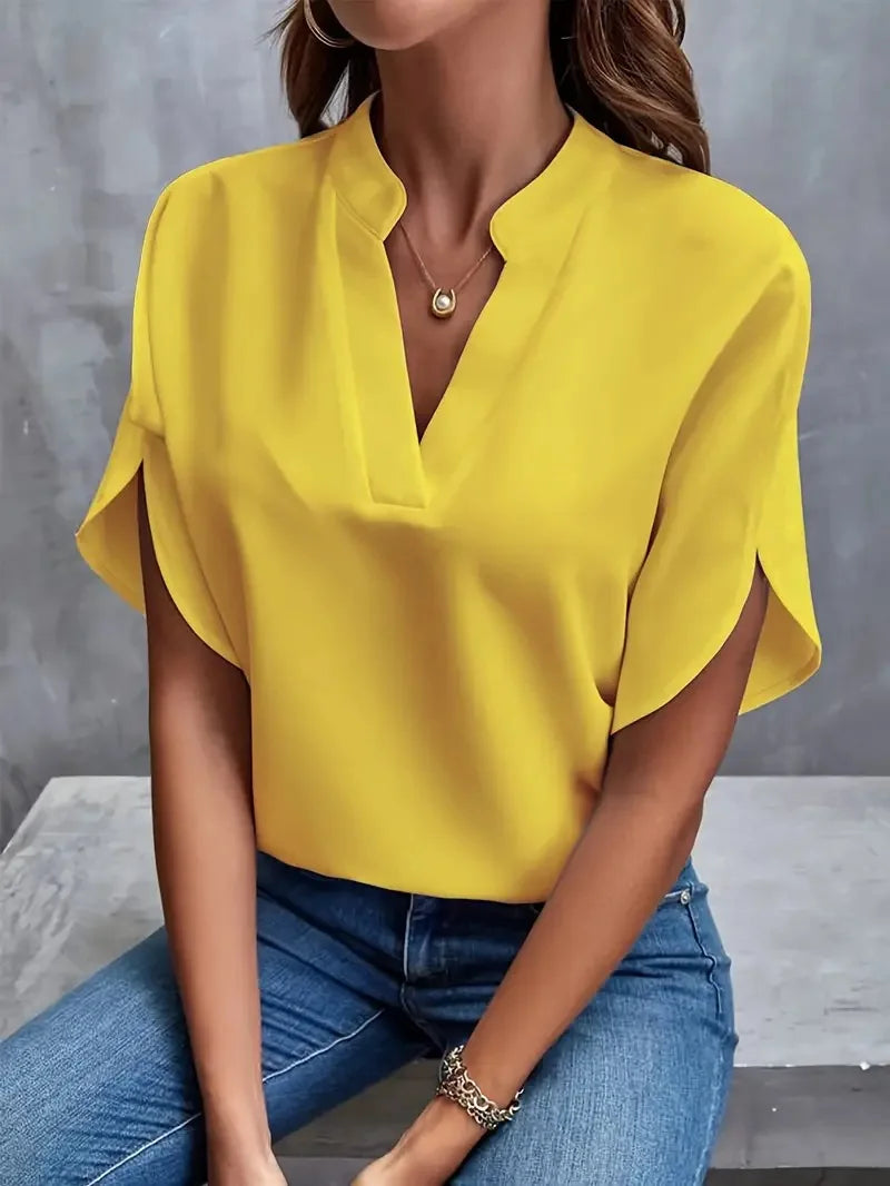 Annemie | Elegant V-Neck Flowing Blouse
