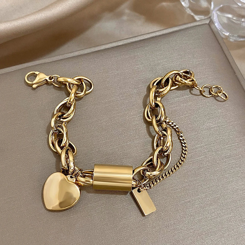 Hyggeligt chunky armbånd i guld