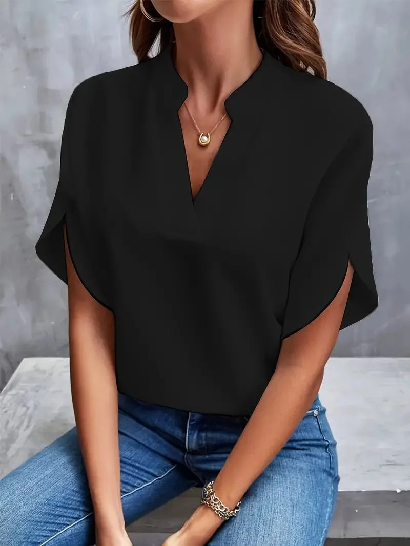 Annemie | Elegant V-Neck Flowing Blouse