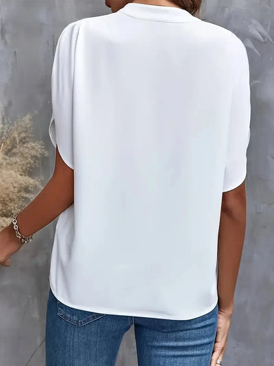 Annemie | Elegant V-Neck Flowing Blouse