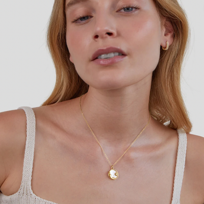 Lunar Glow Halskæde: Måne & Stjerner Charm