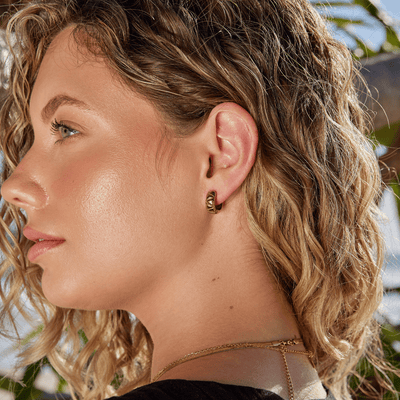 Allisons Modige Charm Hoops