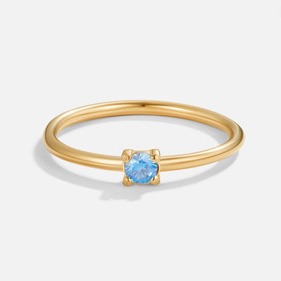 Guld ring med fødselssten