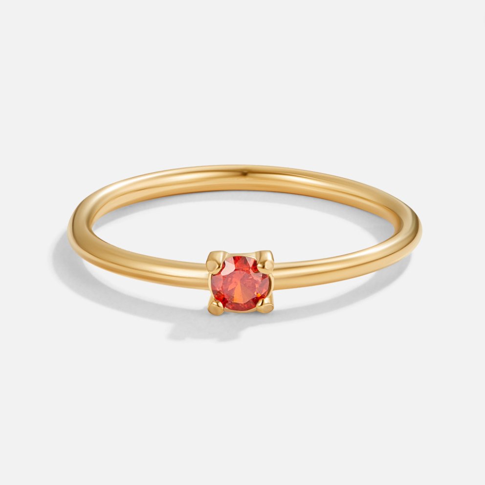 Guld ring med fødselssten