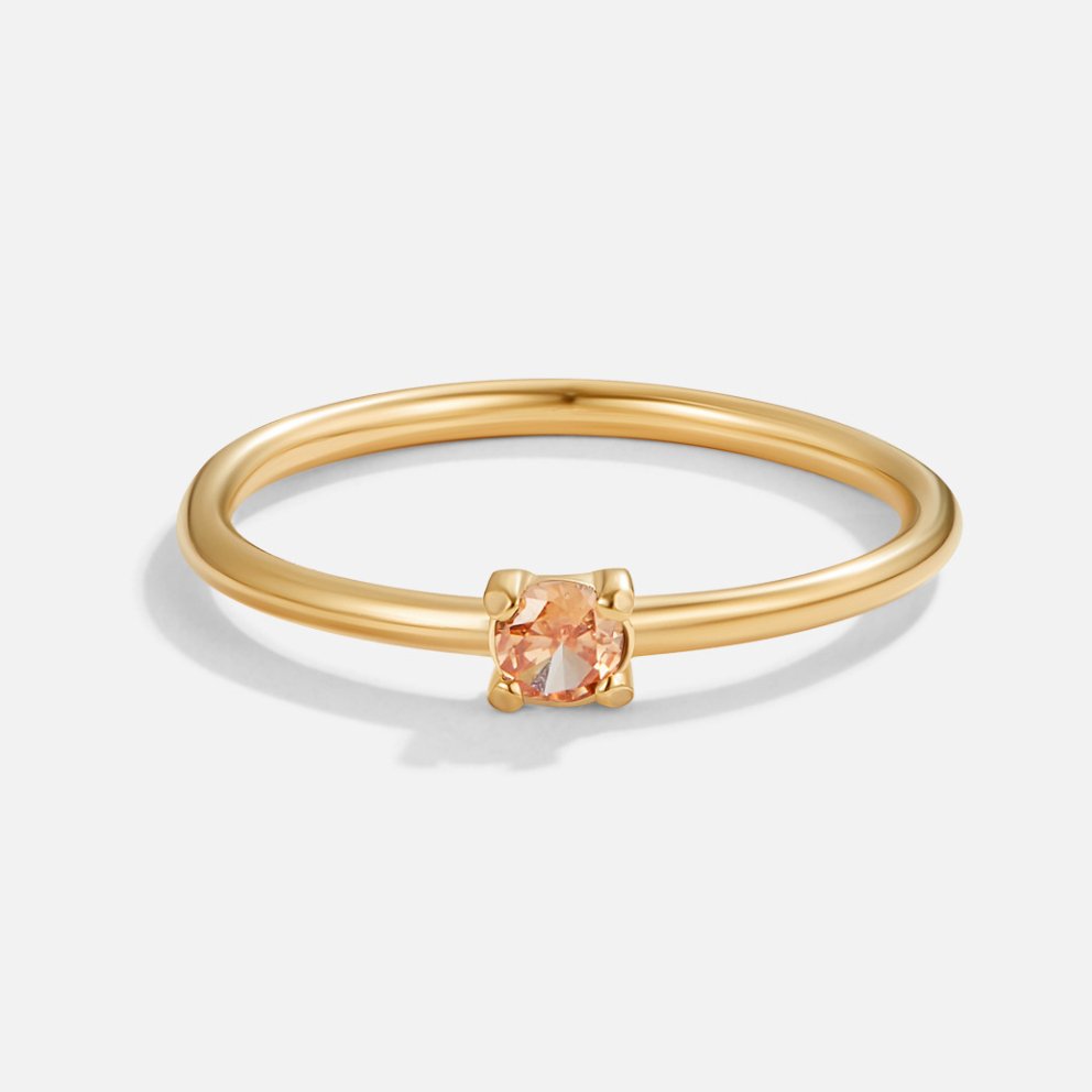 Guld ring med fødselssten