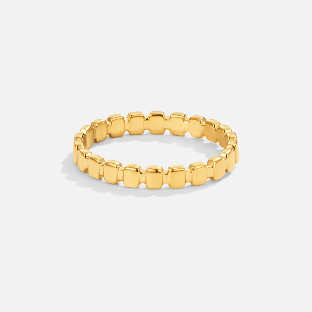 Callie Luxe Spark Ring