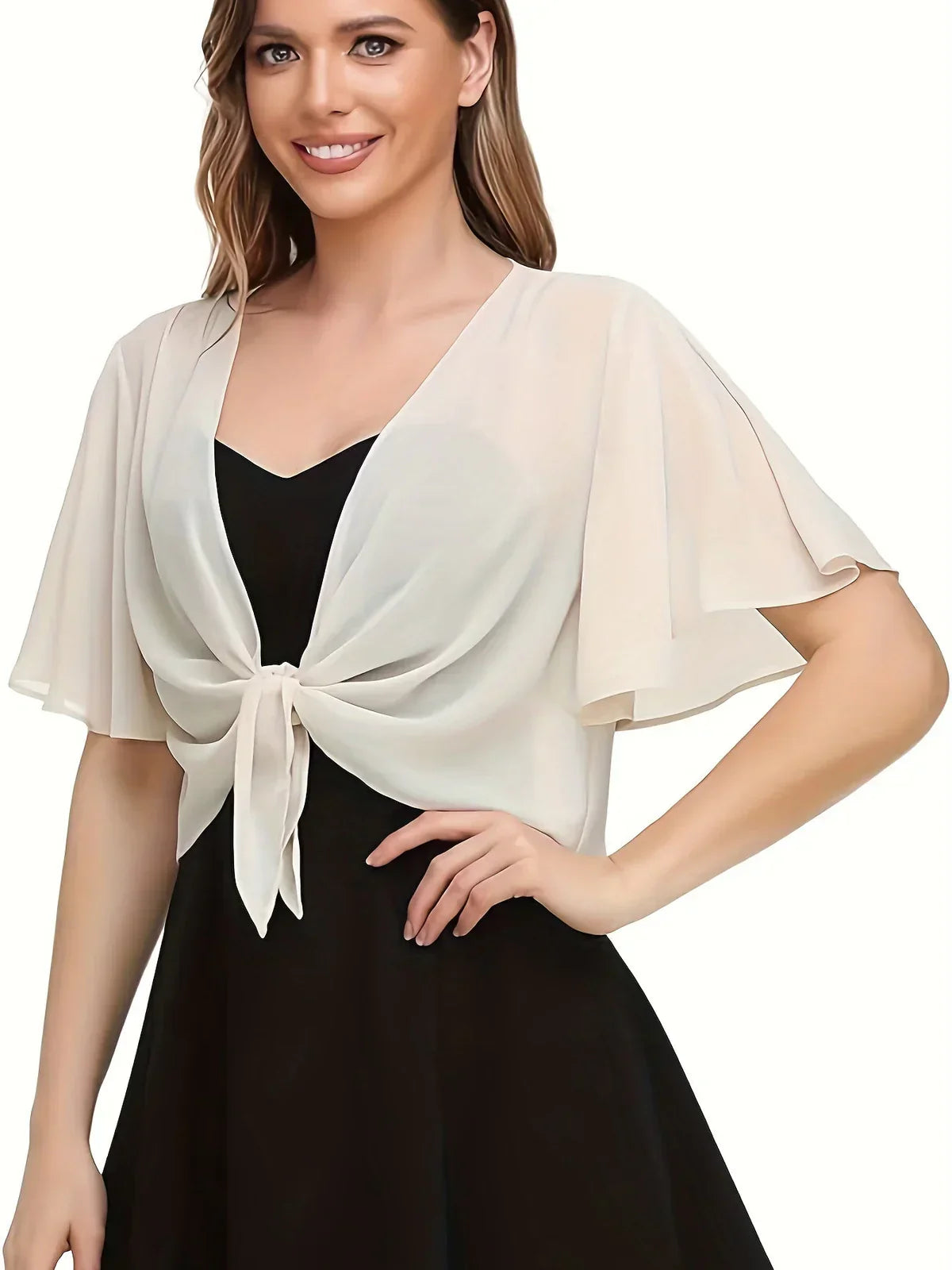 Thilde | Elegant og Stilfuld Omslagsbluse" can be rewritten as:

"Thilde | Chic and Stylish Wrap Blouse