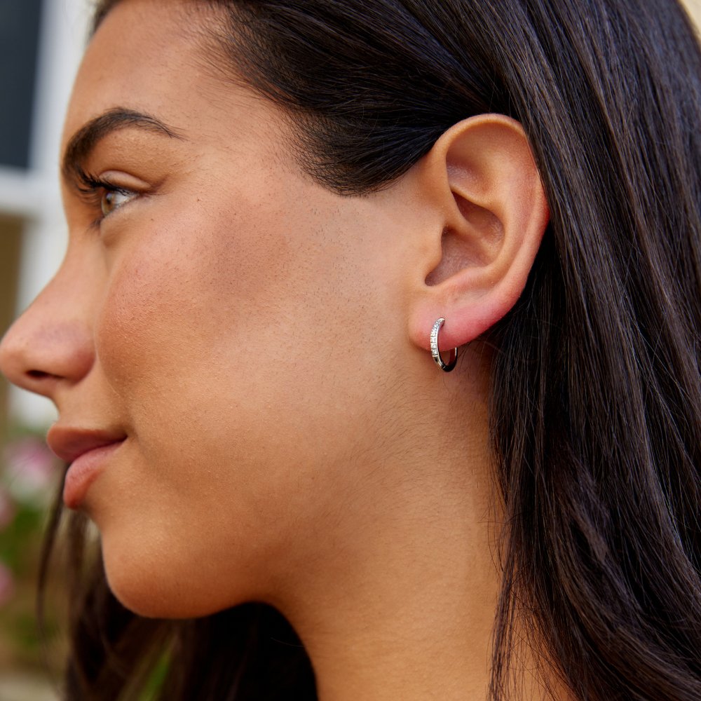 Evighed Hoops: Tidless Elegance i Hver Loop
