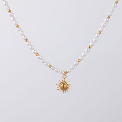 Collier "Naoussa" – Elegance i Harmoni