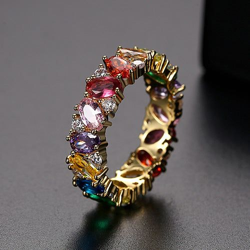 Vintage ring i farvet zircon