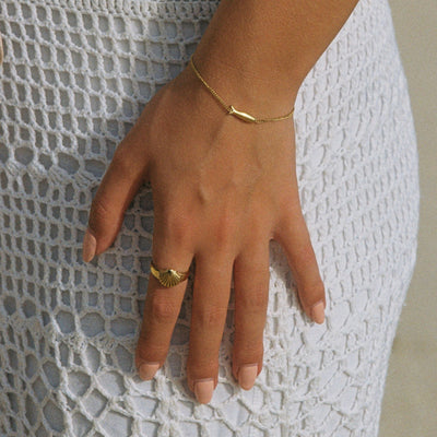 Éclat Marin – Elegant Ring