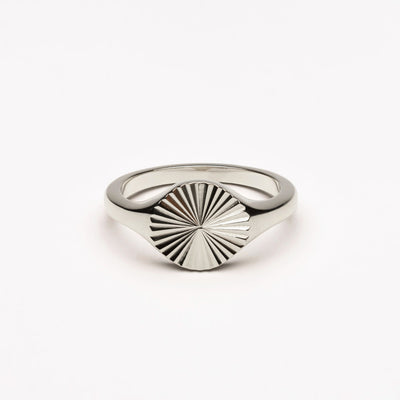 Soleil Éternel – Elegant Signetring